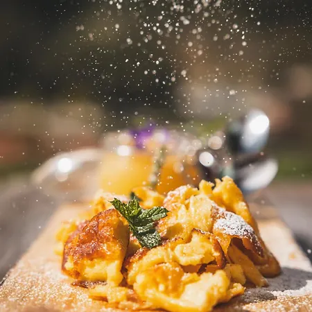 S P O R T A L M - Seefeld Bed & Breakfast *