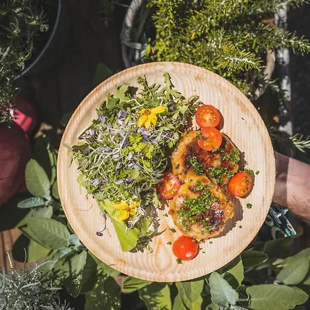 S P O R T A L M - Seefeld Seefeld in Tirol