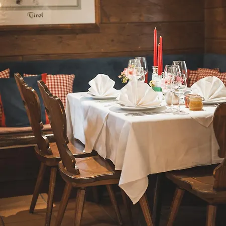 S P O R T A L M - Seefeld