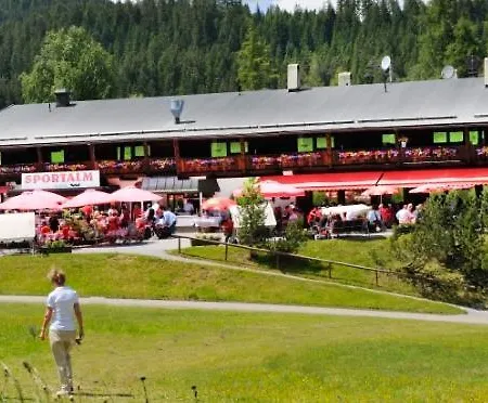 S P O R T A L M - Seefeld 住宿加早餐酒店 *